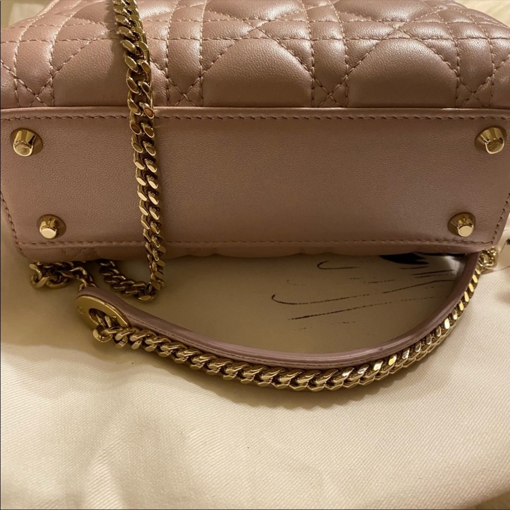 🌼SOLD 🌼Lady Dior mini pink iridescent bag lotus - Picture 5 of 9